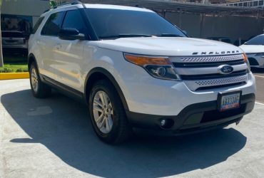 Privado: Ford Explorer 2013