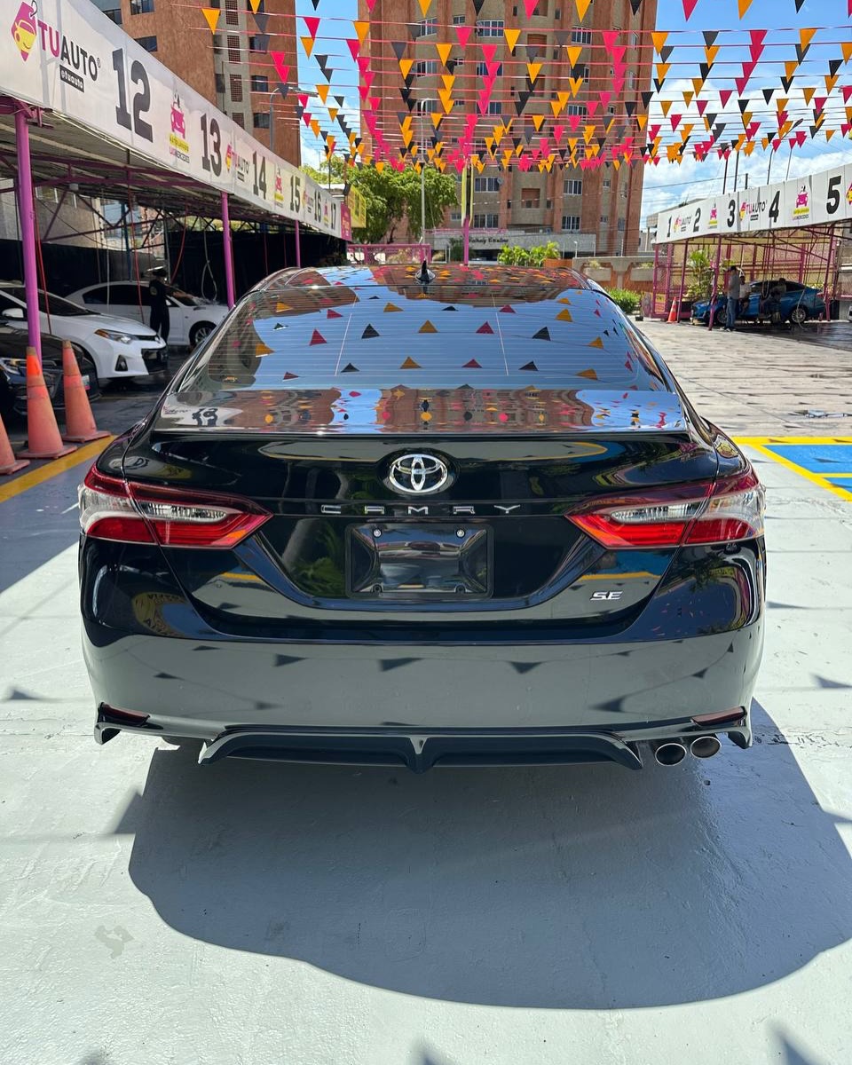 Toyota Camry Se 2023 Mill 25 Km