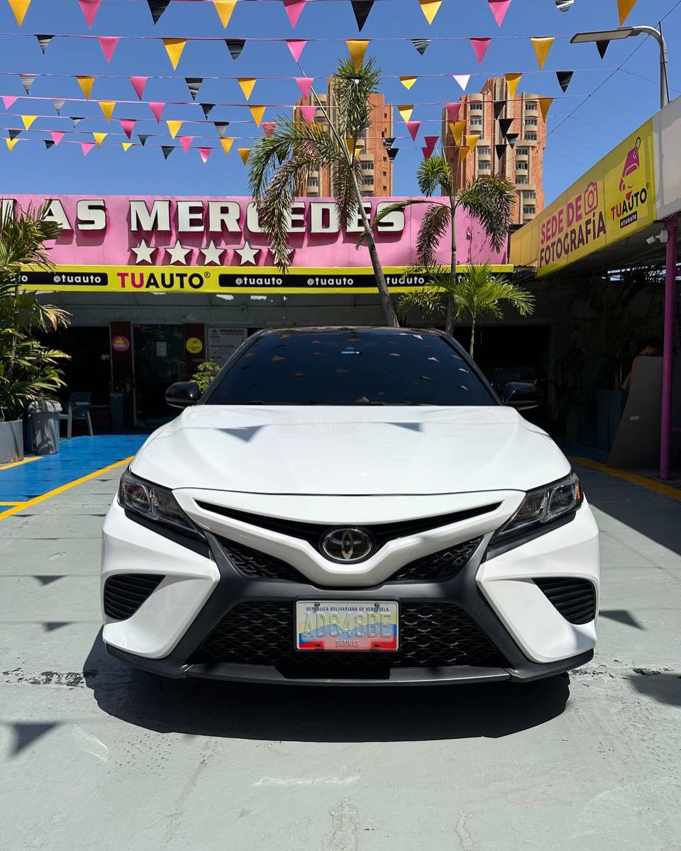 Toyota Camry Se 2018