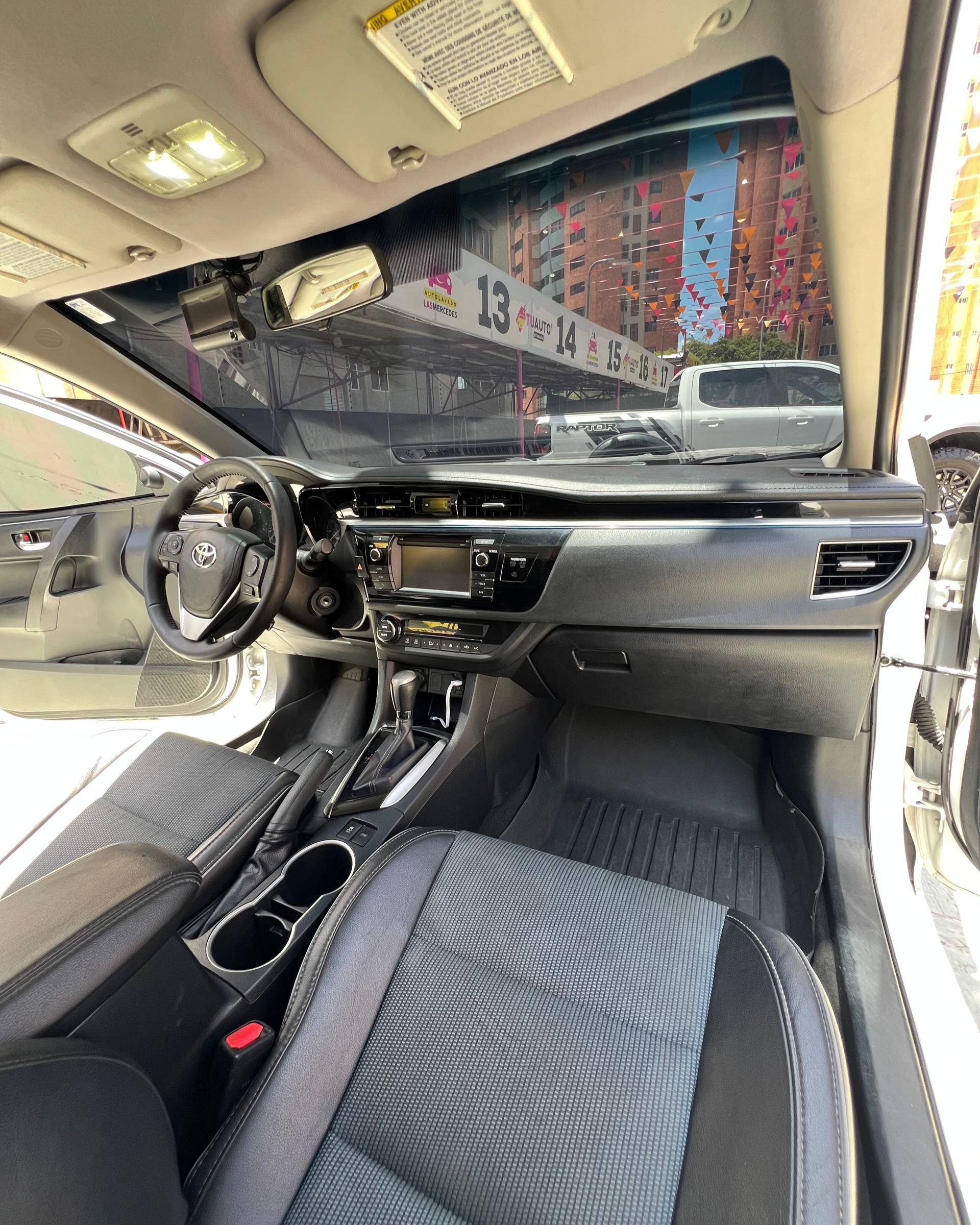 Toyota Corolla S “BLINDADO” 2016