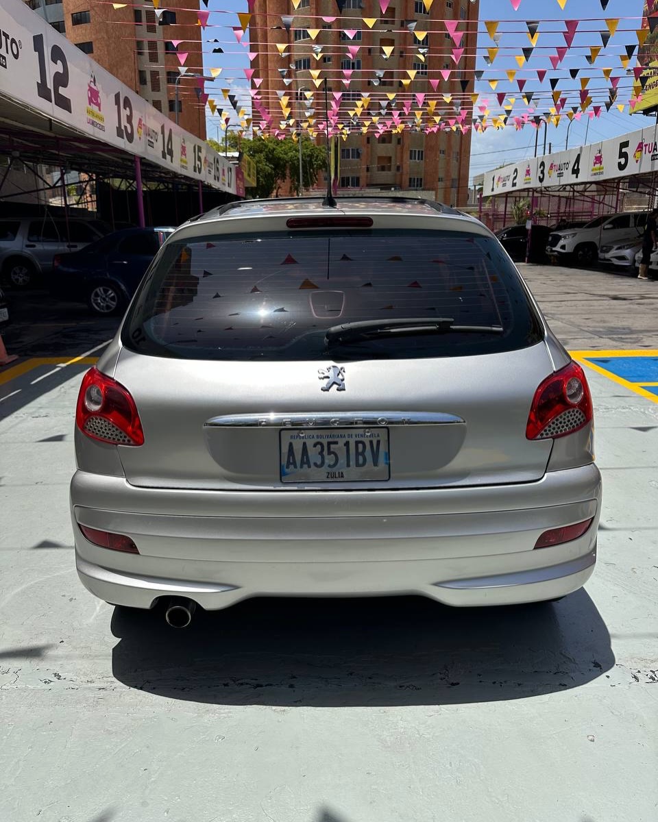 Peugeot Modelo 207 2012 Mill 86 Km