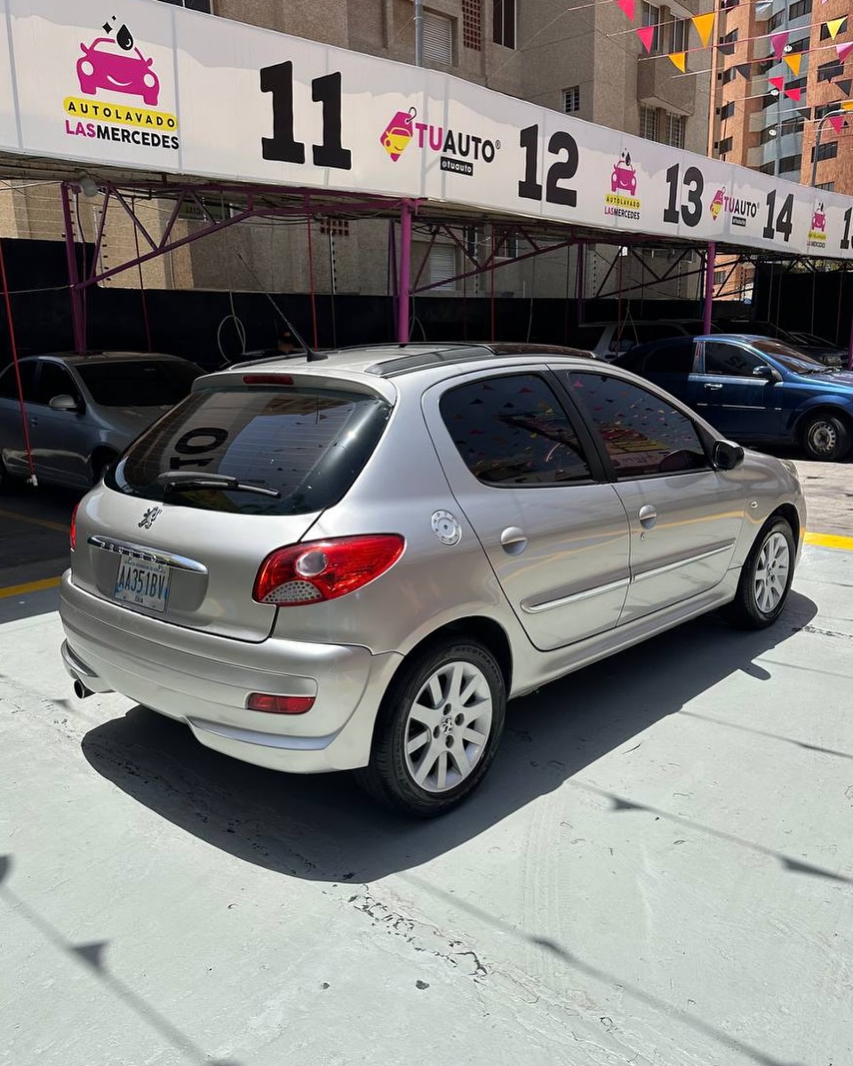 Peugeot Modelo 207 2012 Mill 86 Km