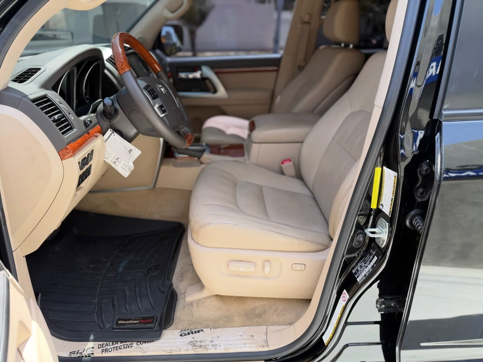 Toyota Land Cruiser V8 2015