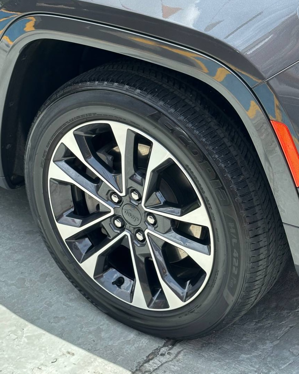 Jeep Grand Cherokee Overland 2023